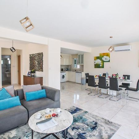 Shaye Front Line Villa Protaras Ngoại thất bức ảnh