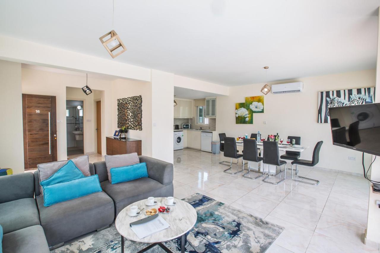 Shaye Front Line Villa Protaras Ngoại thất bức ảnh