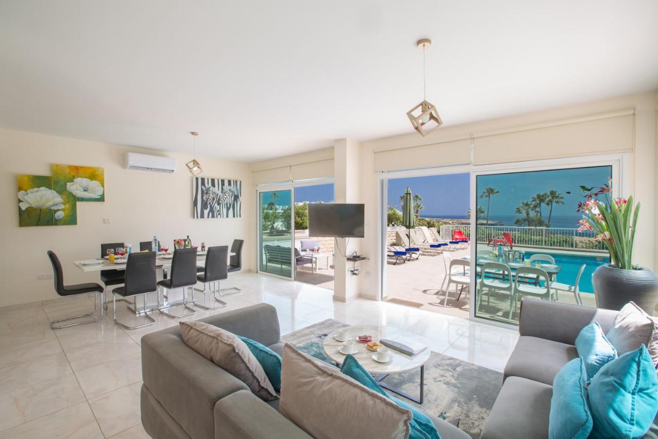 Shaye Front Line Villa Protaras Ngoại thất bức ảnh