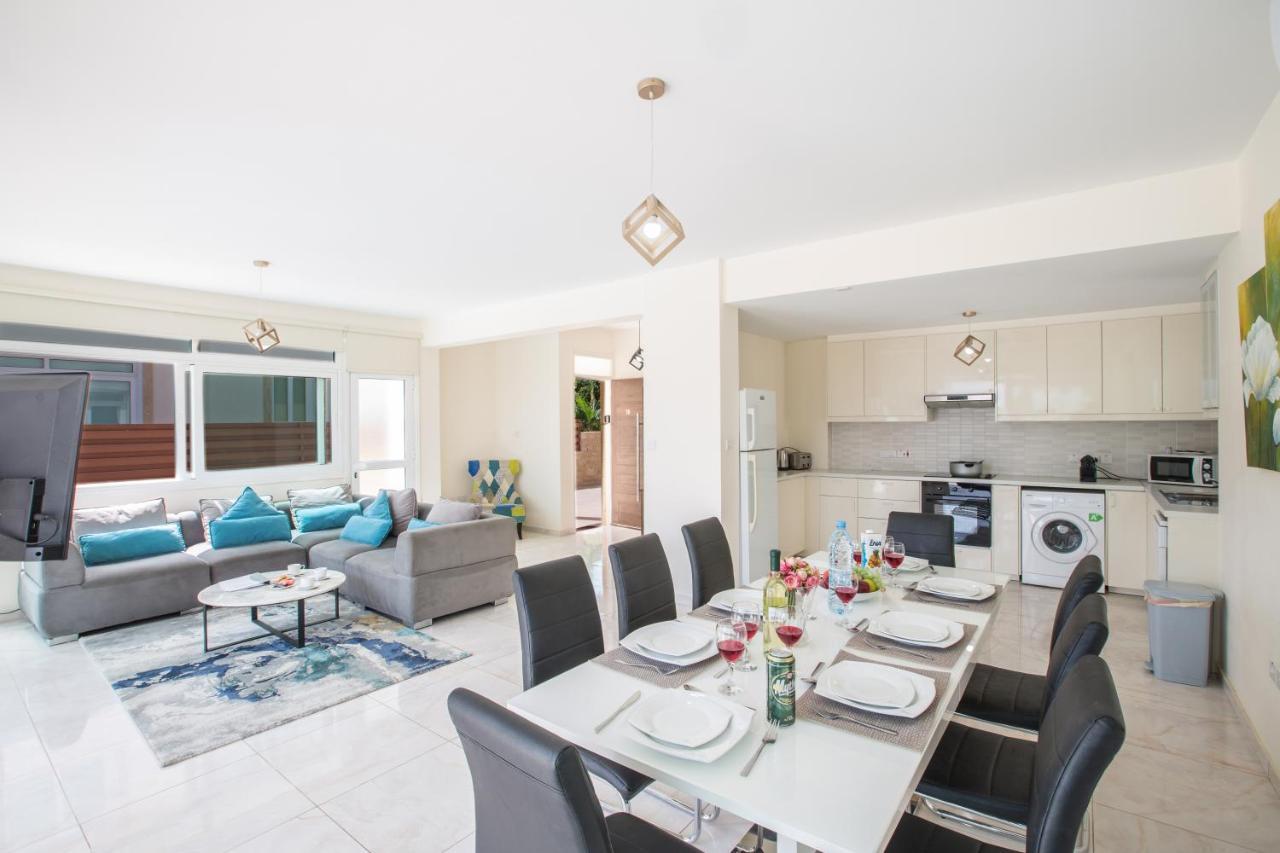 Shaye Front Line Villa Protaras Ngoại thất bức ảnh