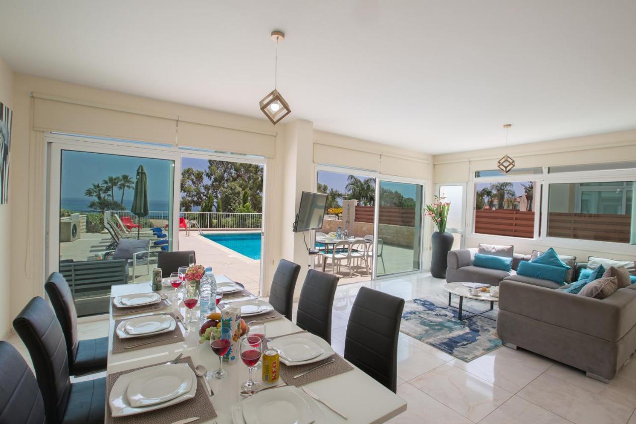 Shaye Front Line Villa Protaras Ngoại thất bức ảnh